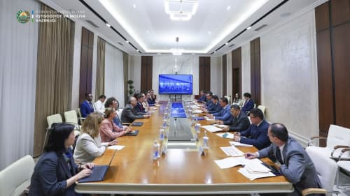 Views were exchanged with World Bank representatives regarding prospects for cooperation